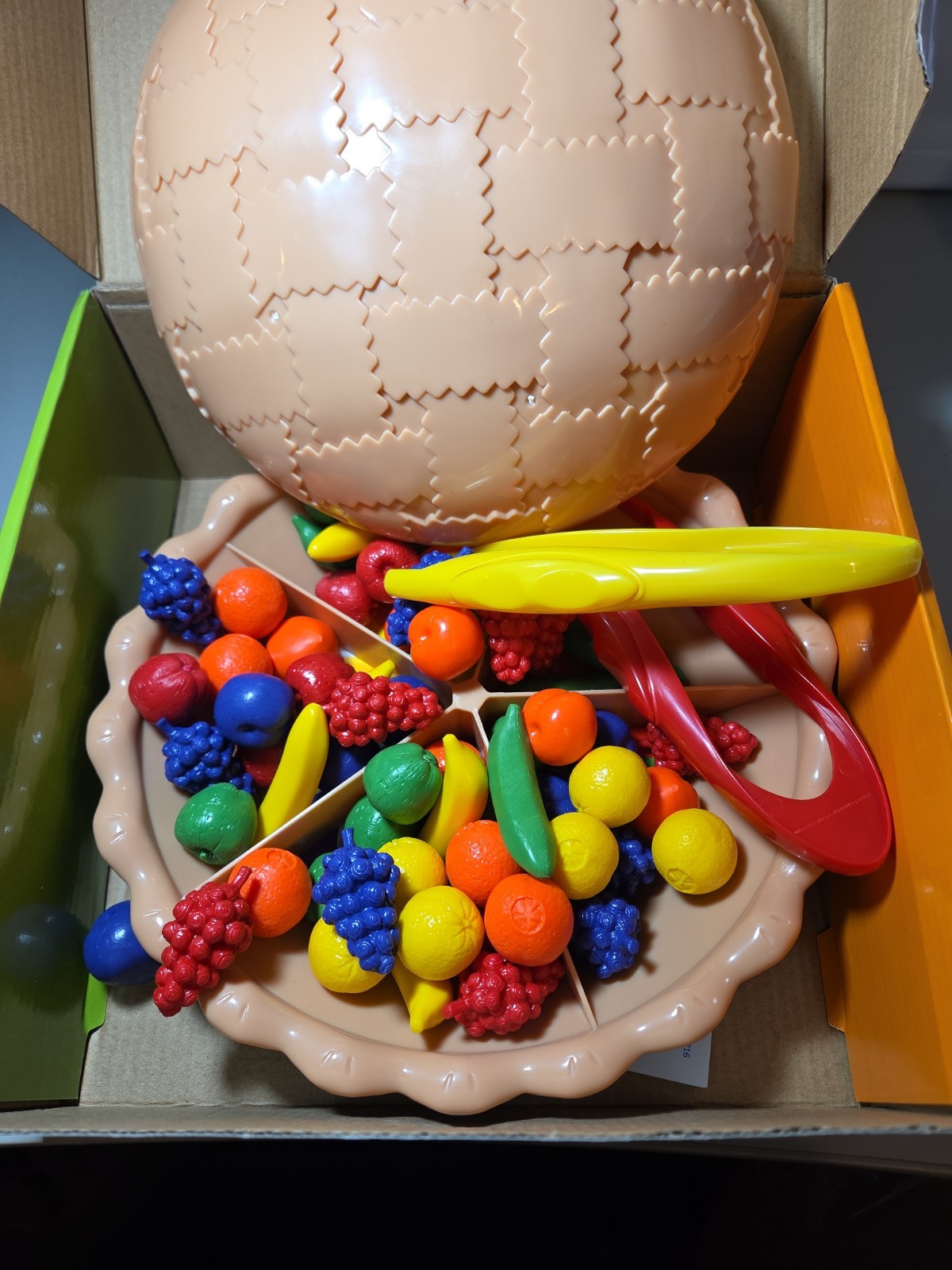 Learning Resources Super Sorting Pie Counting, Colors, Motor Skills Complete