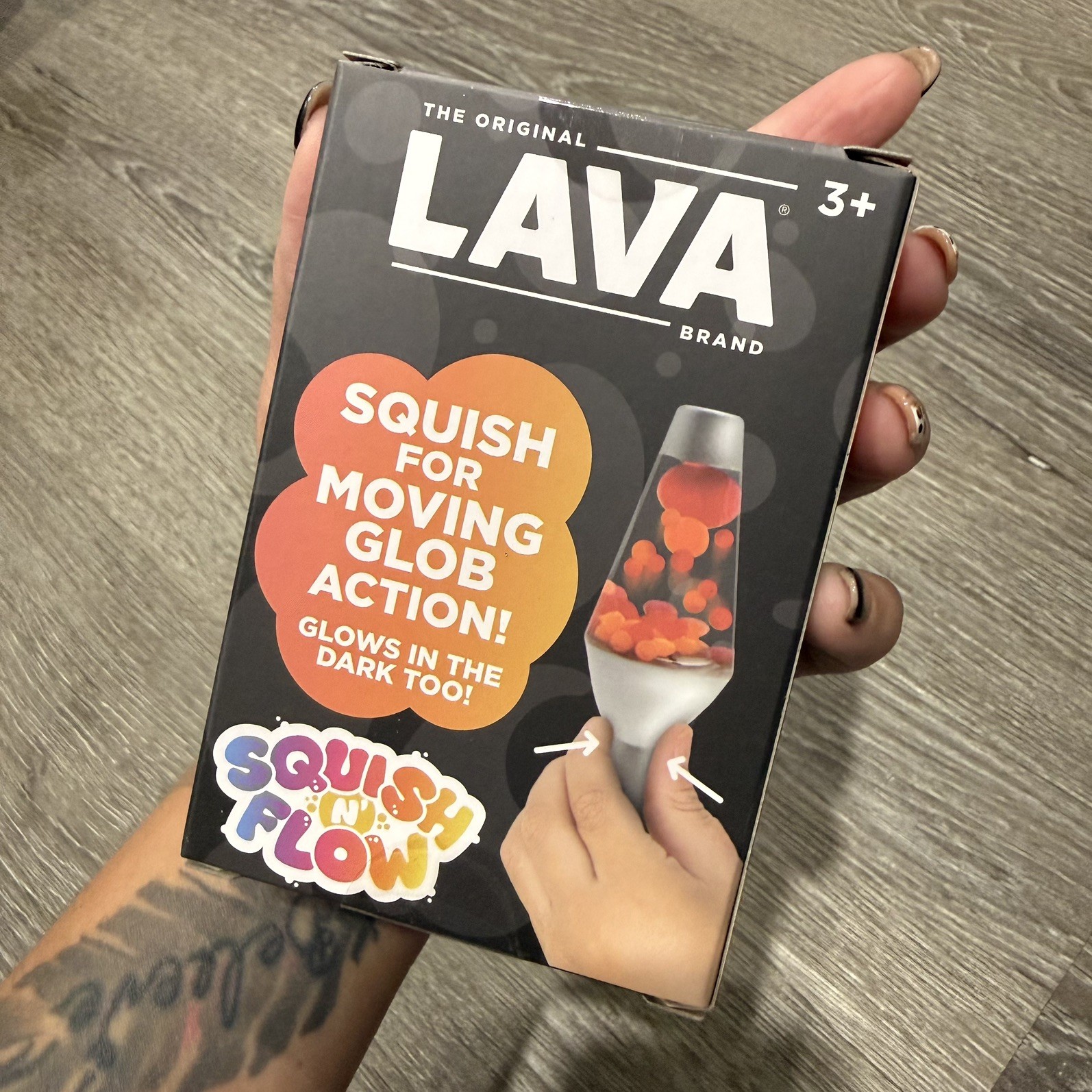 🔥Schylling Lava Squish N Flow Squishy NeeDoh Glow In The Dark Lava Lamp NEW