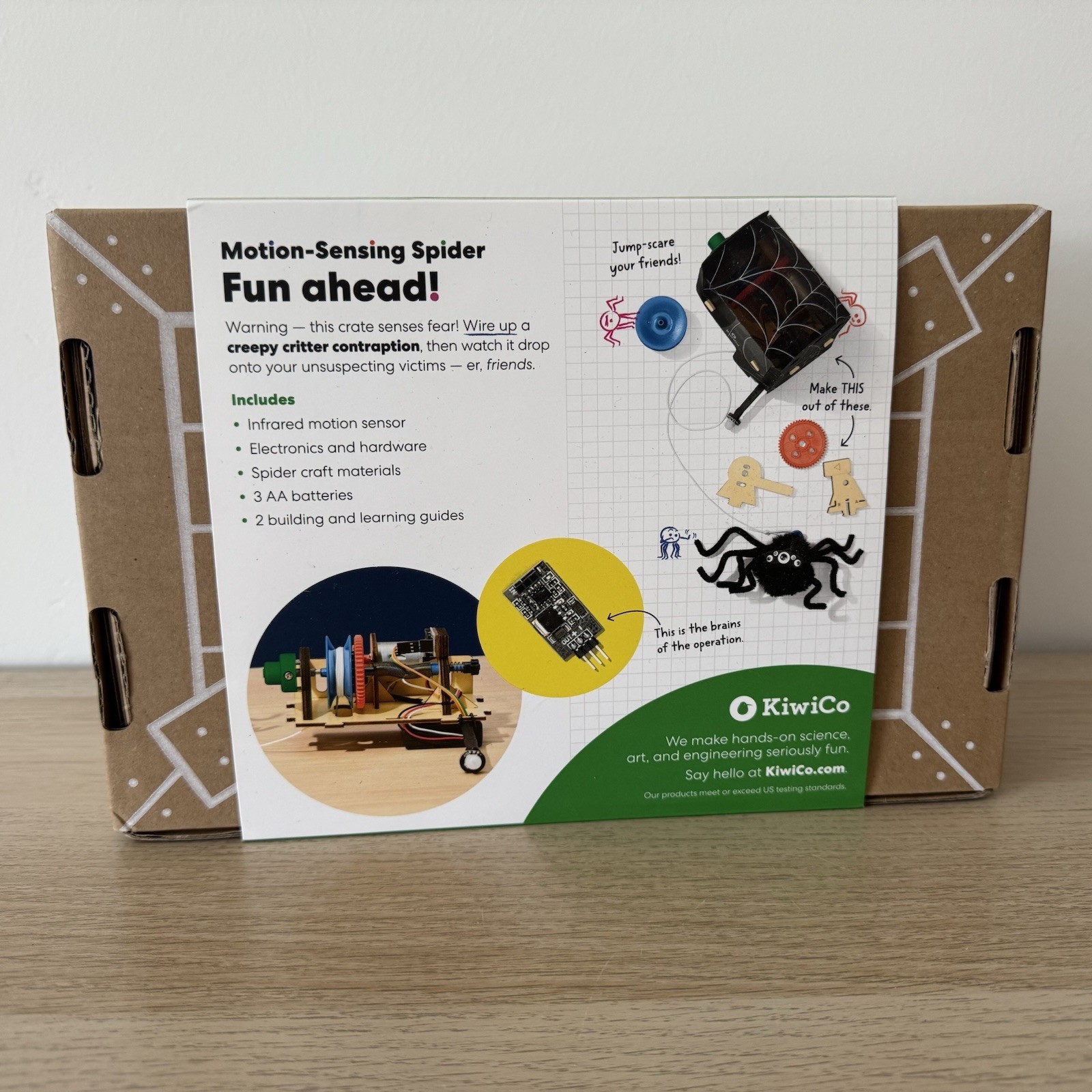 Kiwi Co KiwiCo Motion-Sensing Spider Motion Sensor Science Set Kit STEM NIB