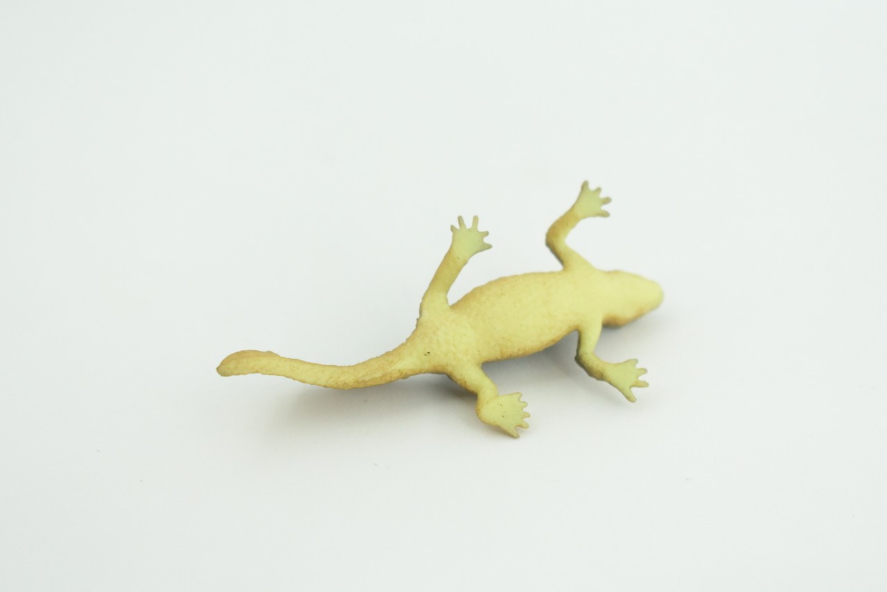 Toy Water Dragon, Sailfin Lizard, Realistic Hand Painted Rubber, 2″ WR48 B197