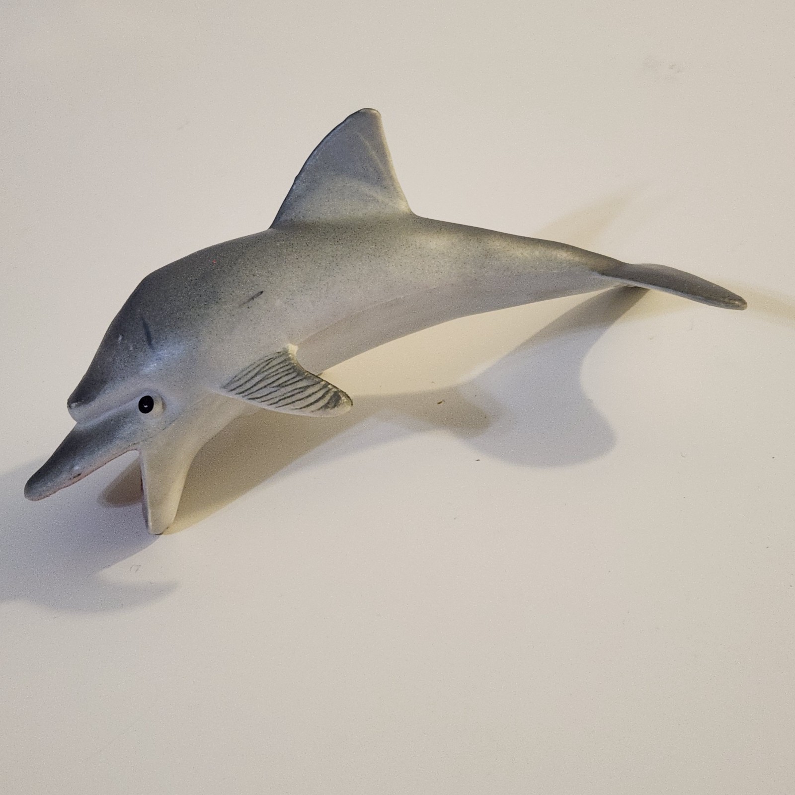 Lot Of 3 Plastic Rubber Dolphin Figures Gray 5.5″ 1981 Vintage (T)