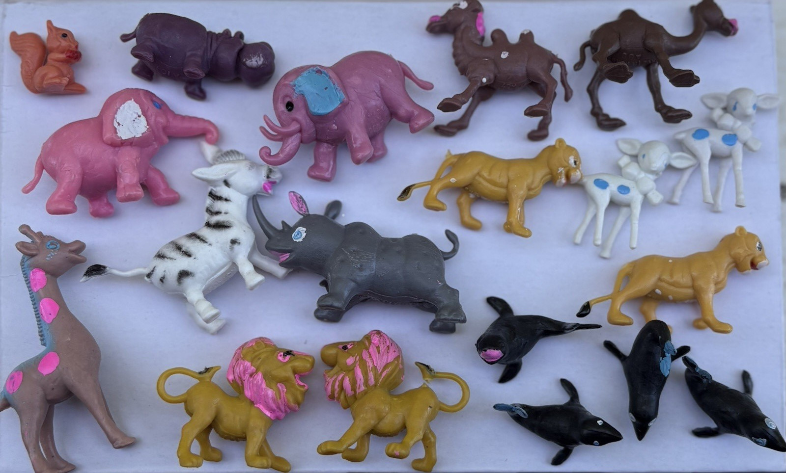 Mixed Lot Small Plastic Animal Figures made Hong Kong