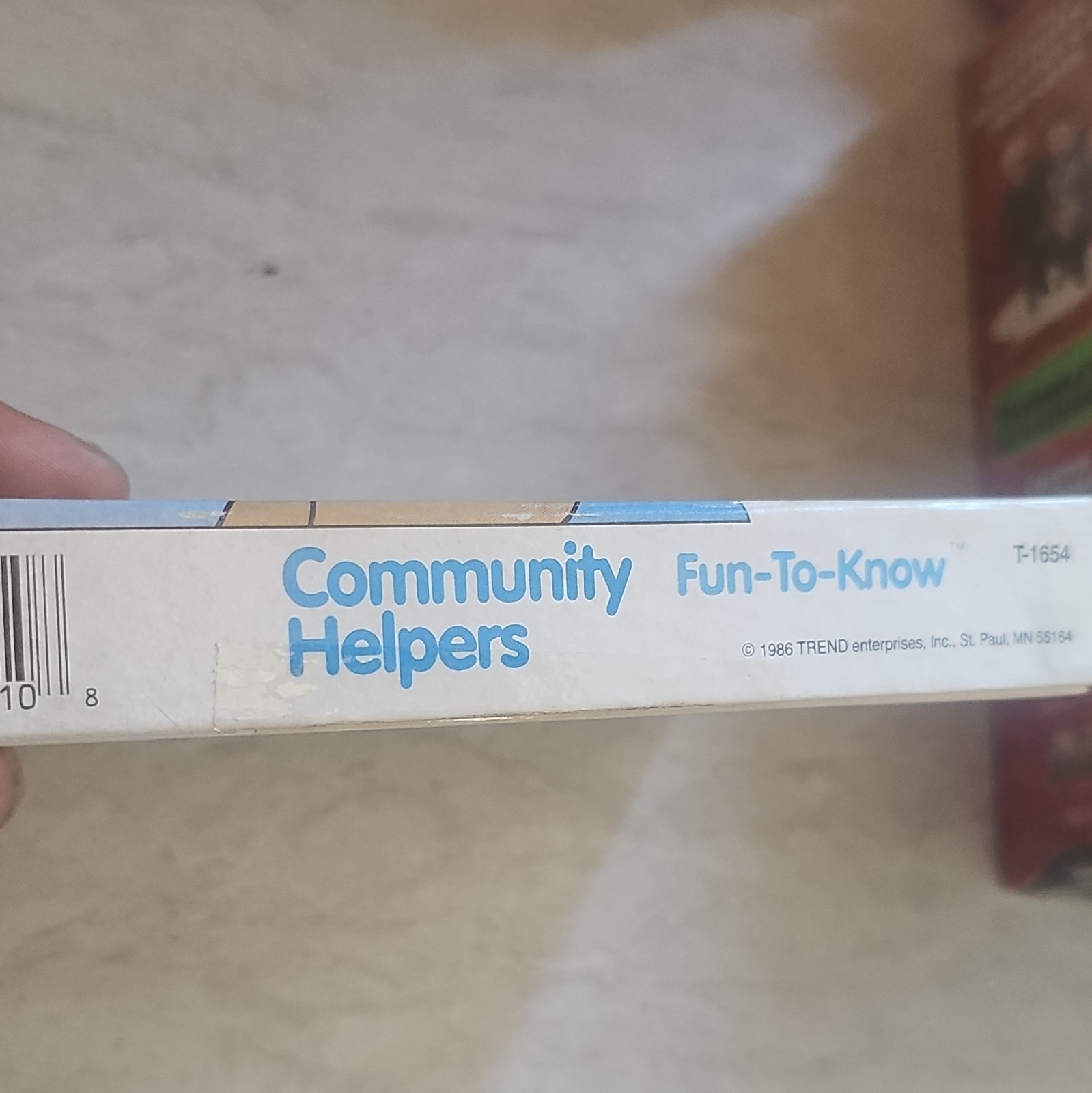 TREND Enterprises Fun-To-Know Community Helpers Cards 26 Facts Ages 4+ T-1654