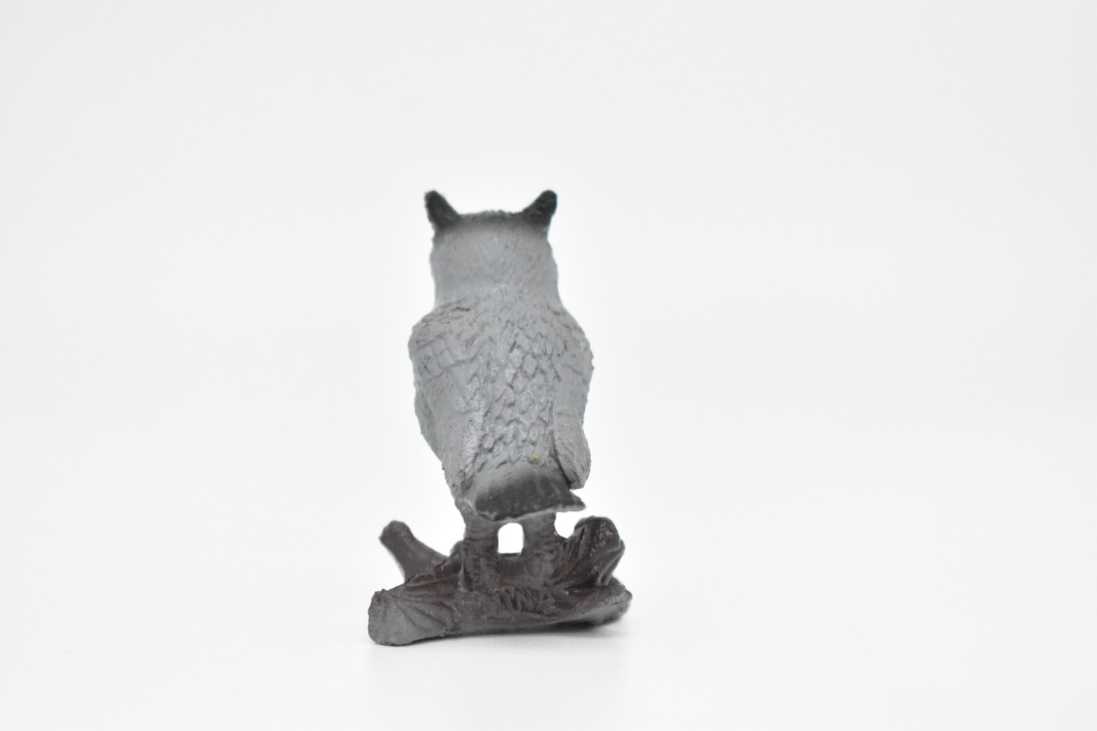 Gray Owl, Toy Model Plastic Statue Figure Bird 1 1/2″ F610 B131