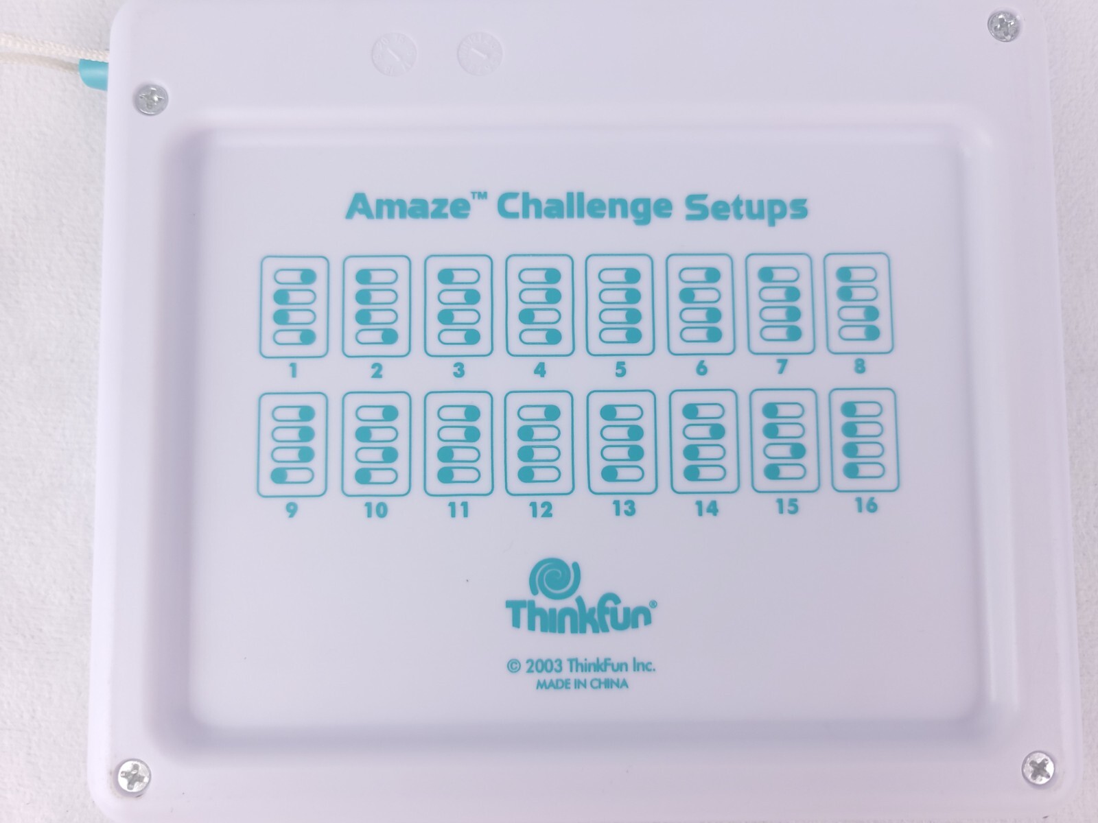Thinkfun Amaze 16 Mazes in One Single Player