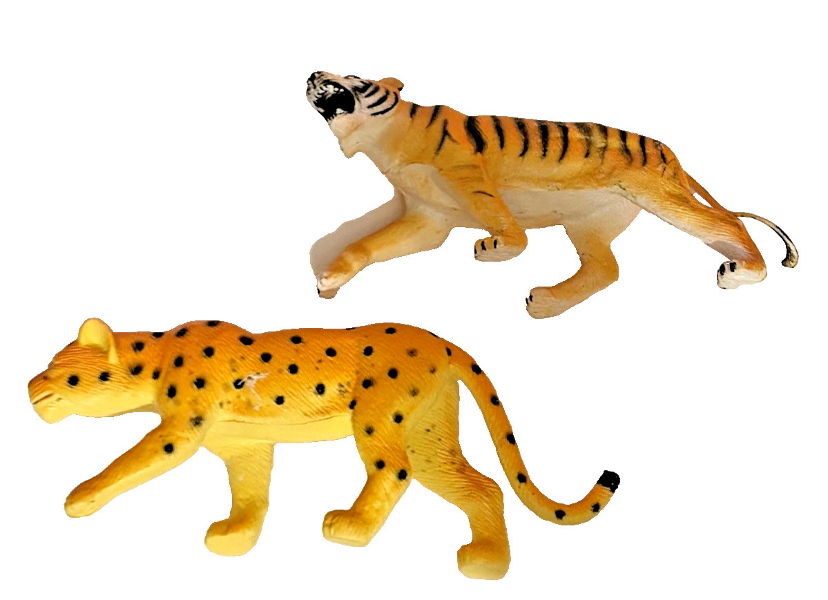 Safari Animals Toys Plastic Vintage Collectibles Lot of 27 Many Sizes 1990s READ