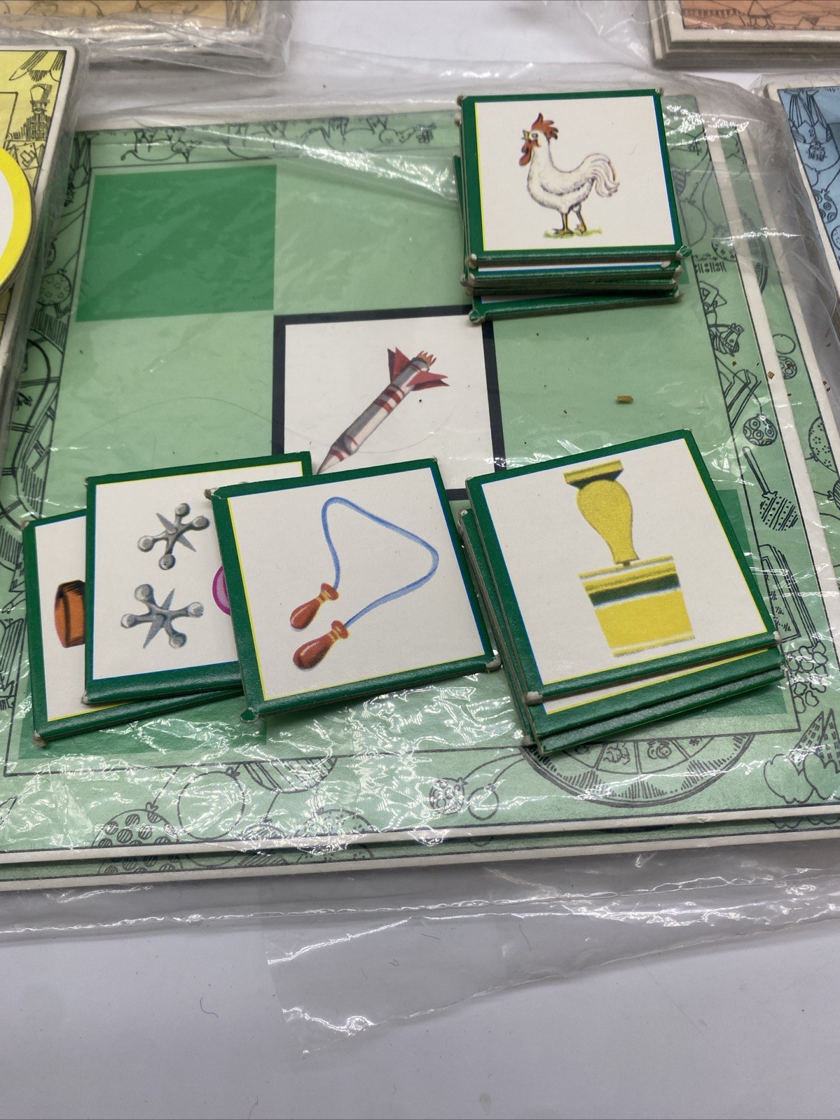 1971 Early Learning Activity Beginning Sounds Great Illustrations Complete!