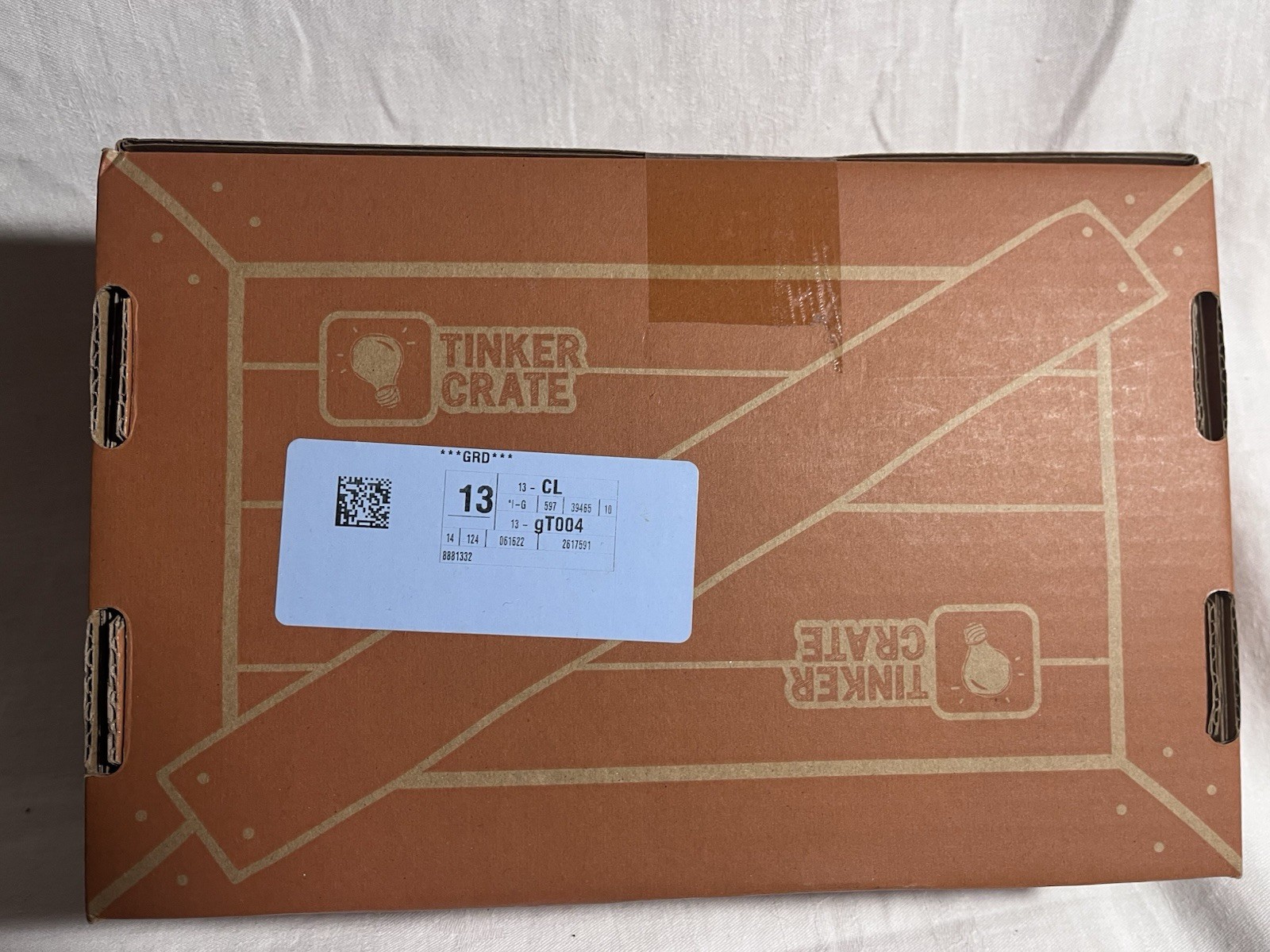 Kiwi Co Tinker Crate Vacuum Chamber – New, Unopened And Sealed