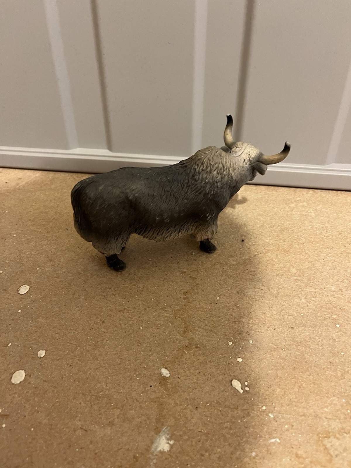 Schleich Yak Figurine Retired Farm Animal Tibetan Yak Wildlife Figure