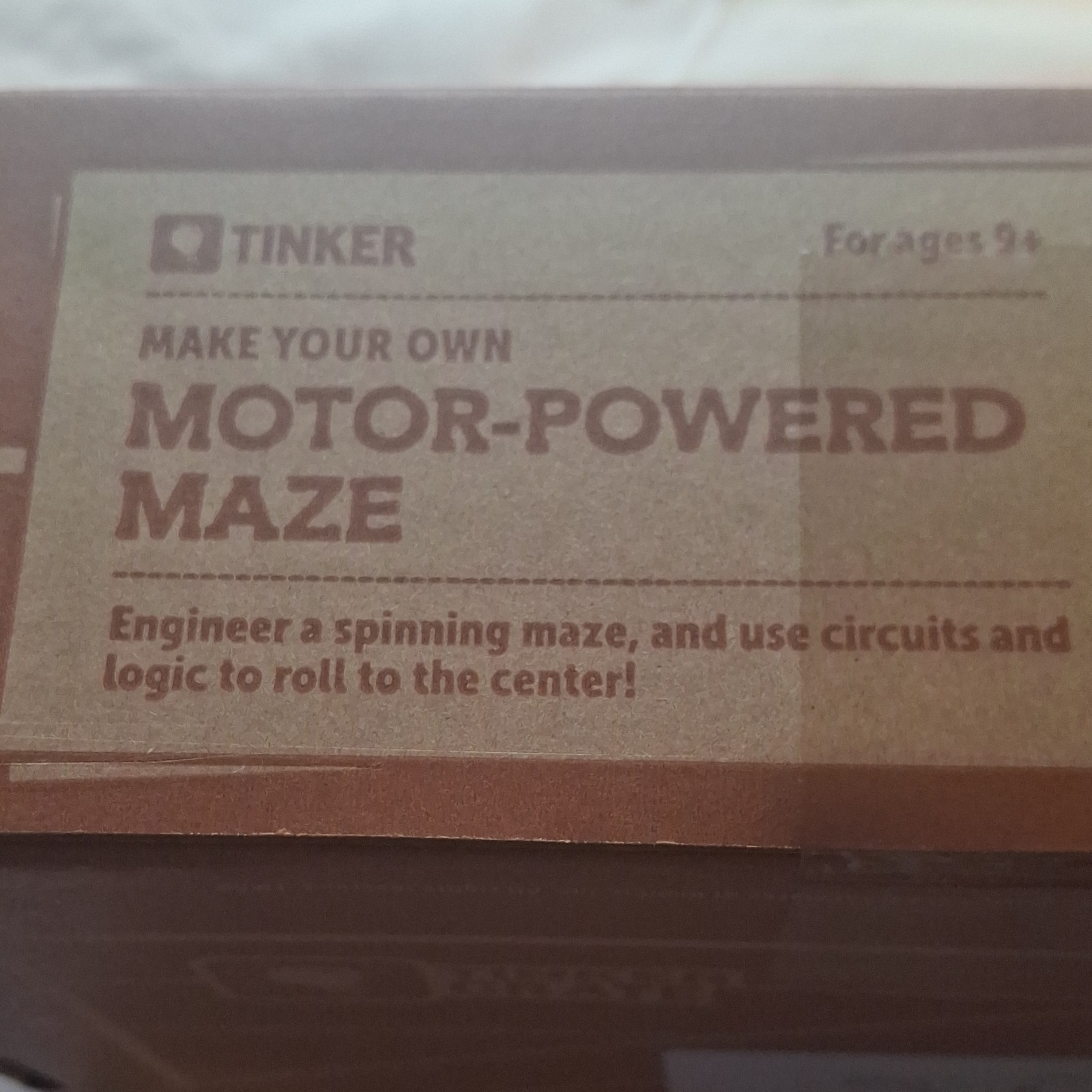 KiwiCo Make Your Own Motor-Powered Maze Kit Ages 9+ 8-11 Years Tinker Crate