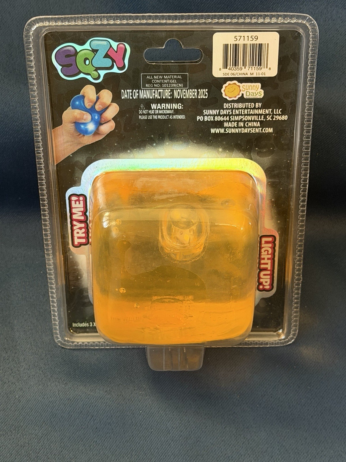 New Sunny Days Light-Up SQZY Orange Square EXTREME SQUEEZY! – Stress Toy-Squeeze