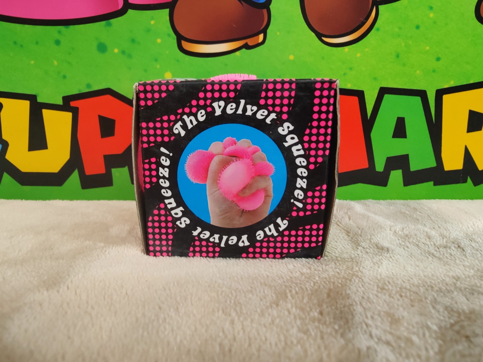 NeeDoh Fuzz Ball Wonder Waves Squishy Stress Ball Nee Doh Fuzzball New Pink