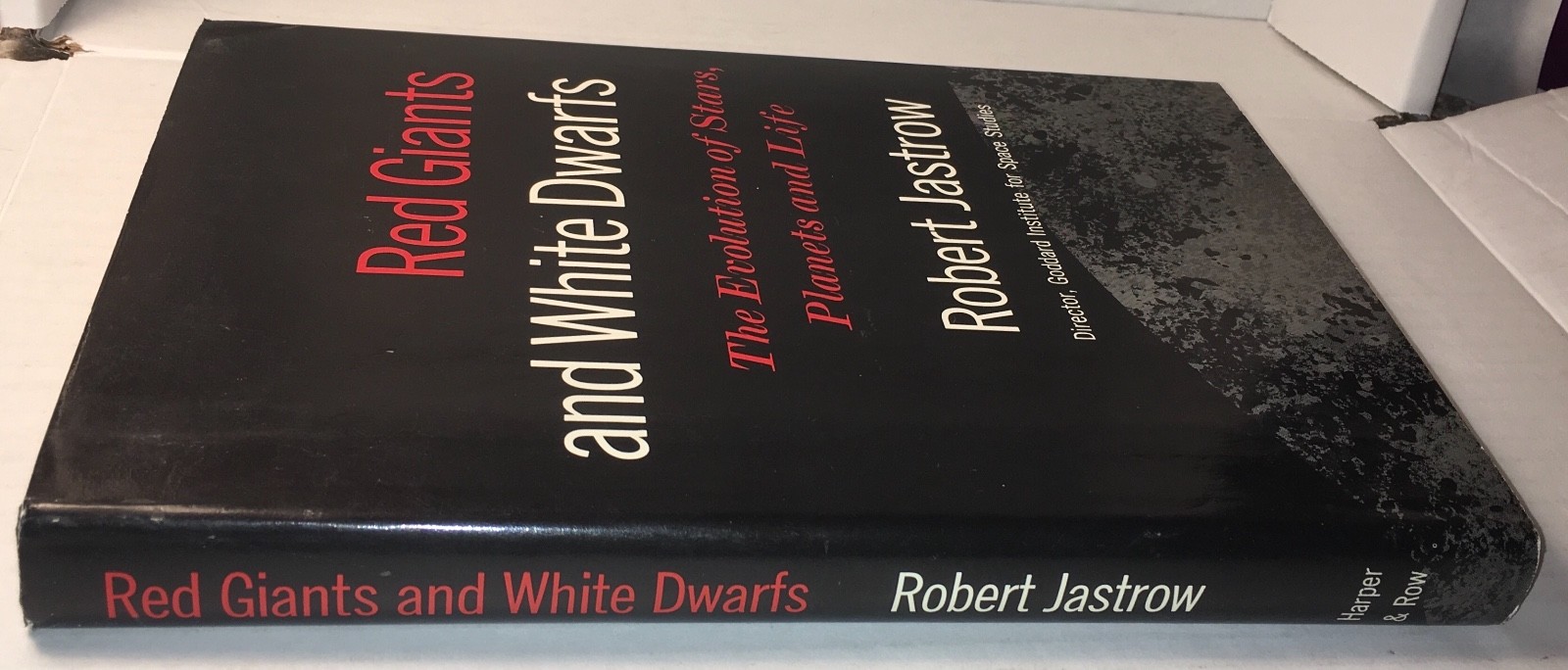 1967 RED GIANTS AND WHITE DWARFS EVOLUTION OF STARS PLANETS AND LIFE HCDJ SPACE