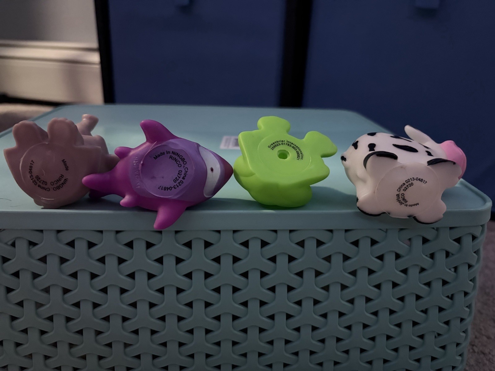 Random Set Of Seven Rubber Animals Squirt Bath Toy