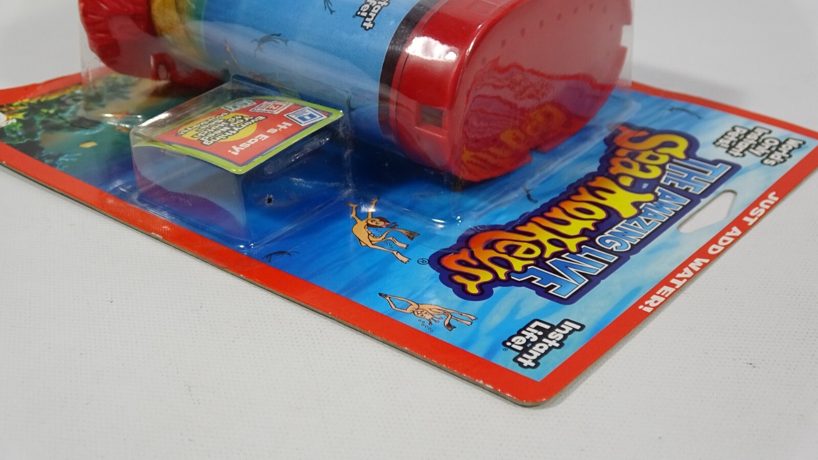 2012 The Amazing Live Sea-Monkey Ocean-Zoo Instant Pets Play Set