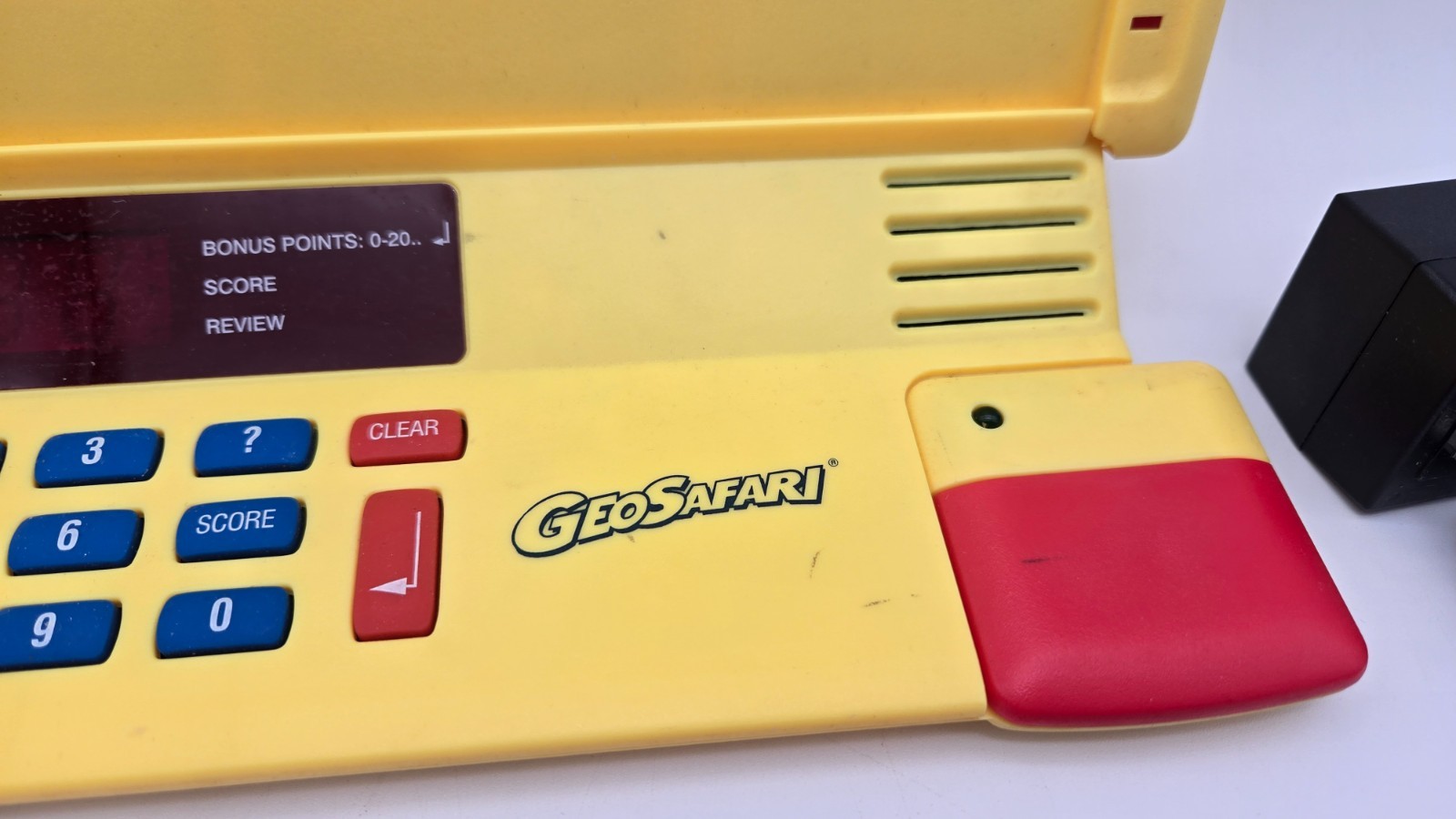 Vintage GeoSafari Electronic Learning Game EI8865 with 25+Cards – Working