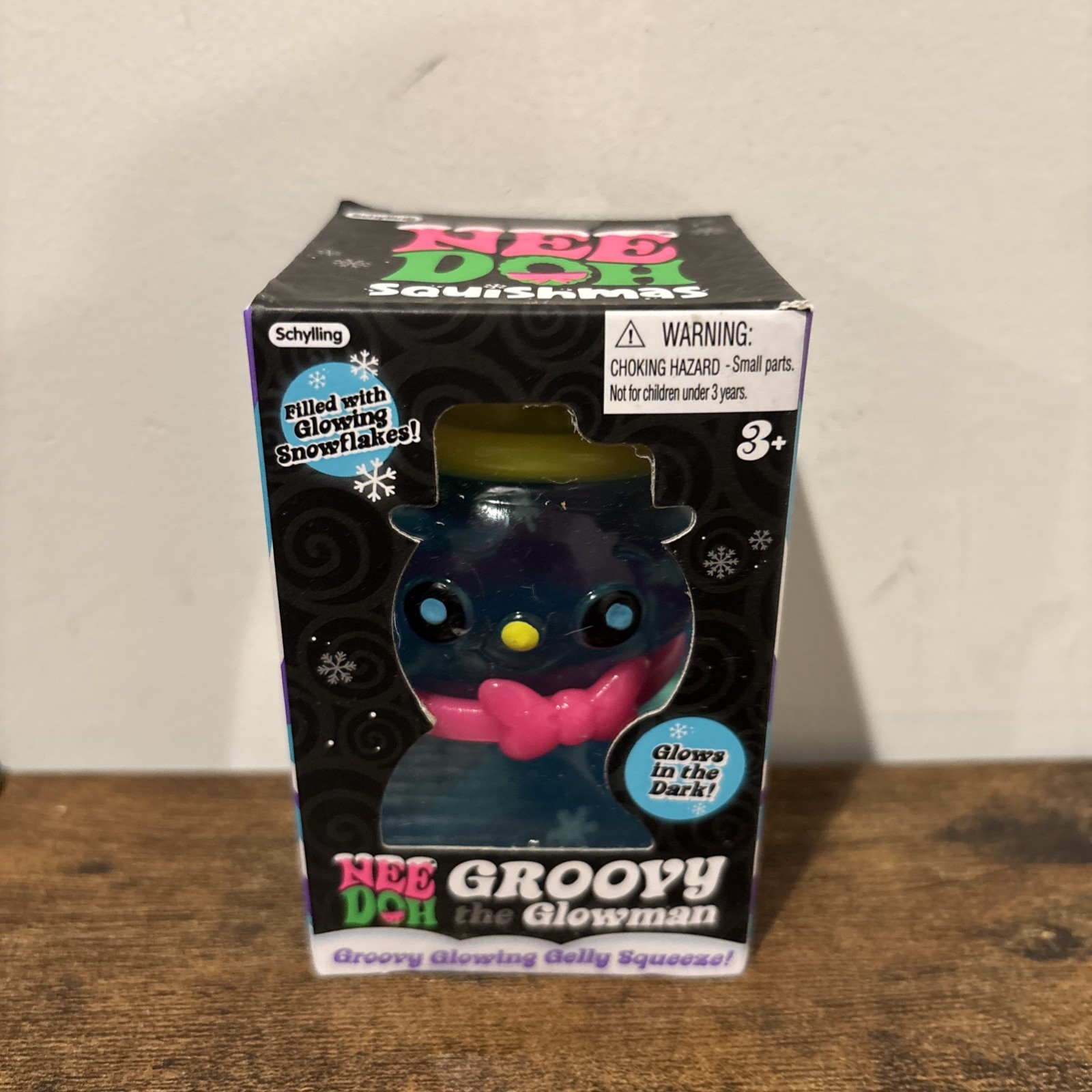 NeeDoh Groovy The Glowman Blue Pink Snowman Squishmas Nee Doh Tiktok Authentic