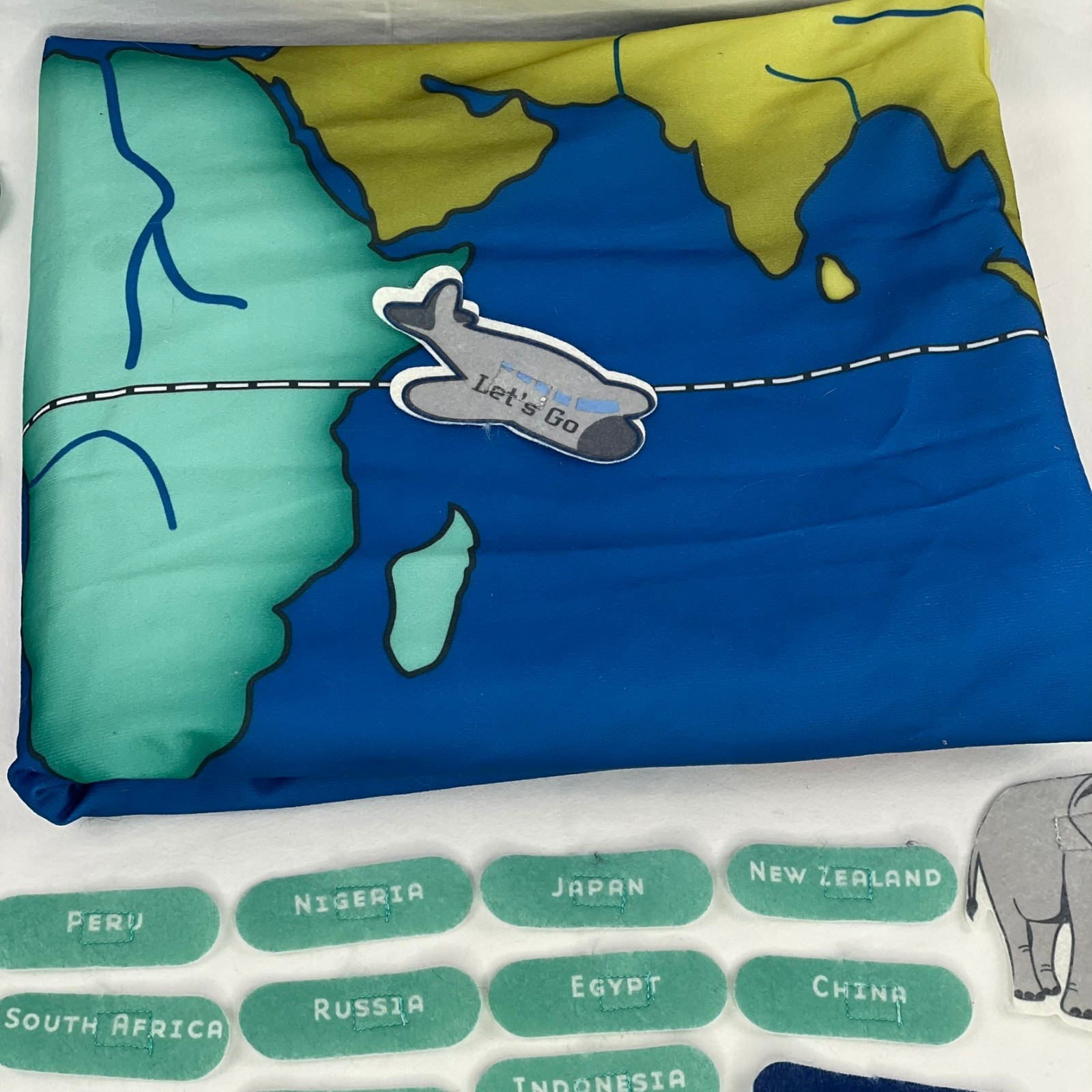 Discovery Kids Fabric Activity World Map Continents Countries Oceans