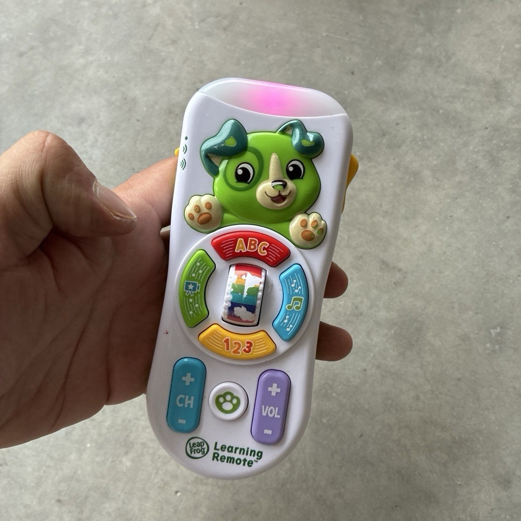 Working LeapFrog Electronic Learning Toy Learning Remote 2023 MPN 61741 Ages 1-3