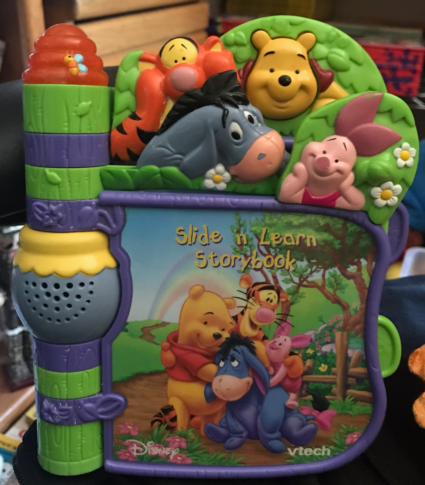 VTech Disney Winnie The Pooh Slide N Learn Storybook Electronic Tigger Piglet