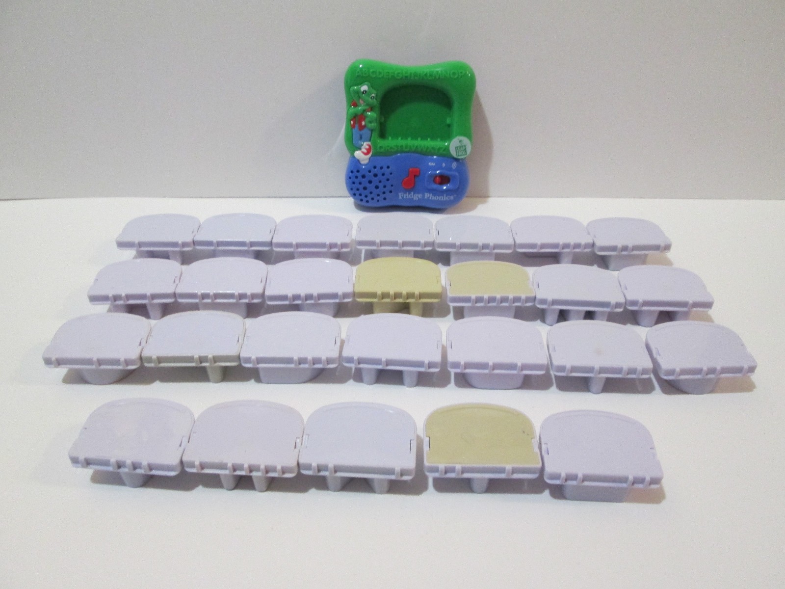 LeapFrog Talking Fridge Phonics Letter Set Alphabet ABC’s 2002