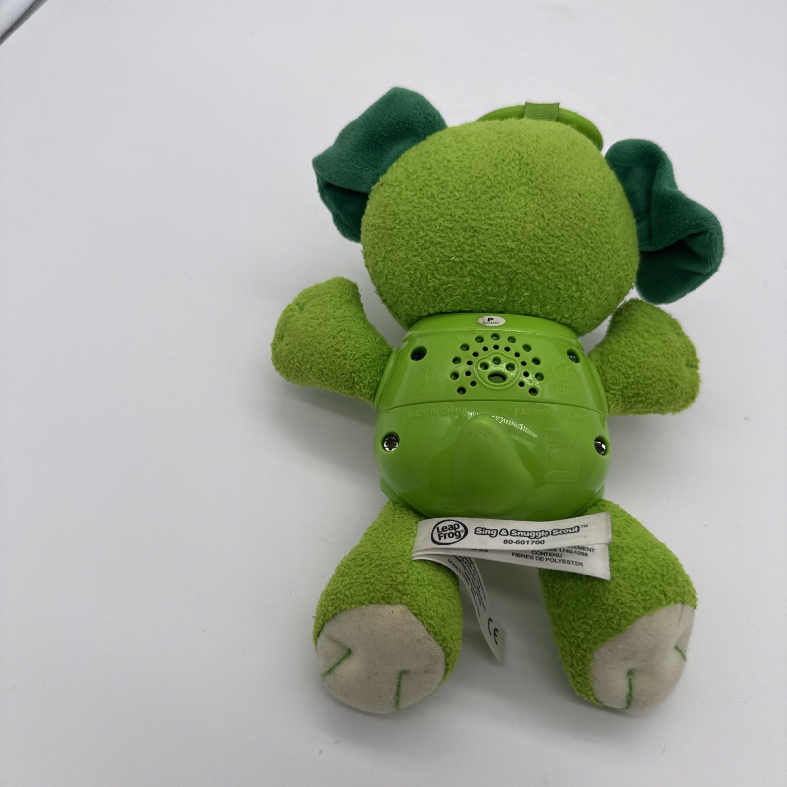 LeapFrog Sing & Snuggle Scout 7″ Interactive Toy