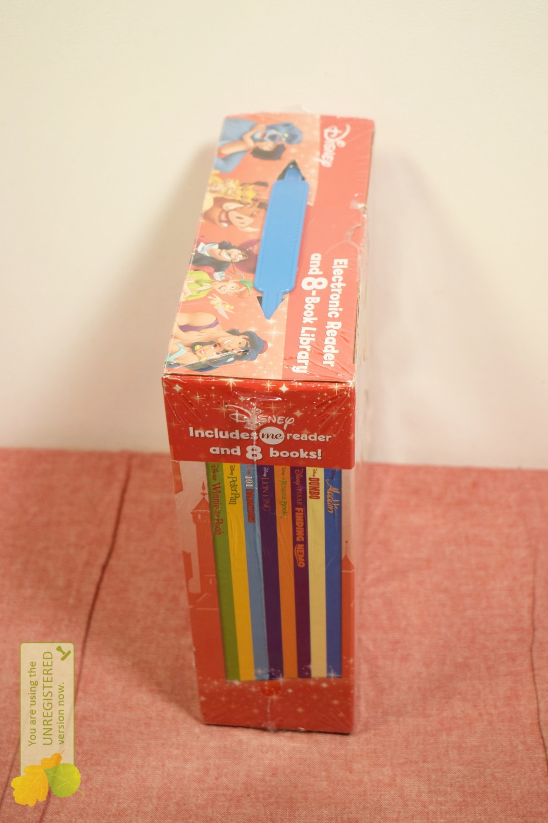 Pi Kids Disney Classic Electronic Me Reader and 8-Book Boxed Set