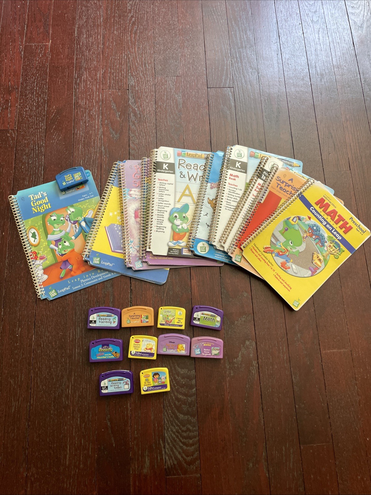Leapfrog LeapPad Learning System Lot 10 Books & 11 Cartridges