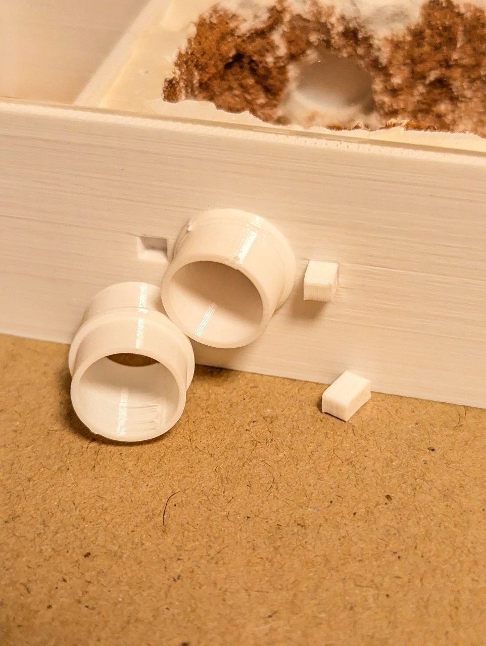 Modular Ant Farm Formicarium 9×9 cm – Light Beige Sand & Standard Plaster
