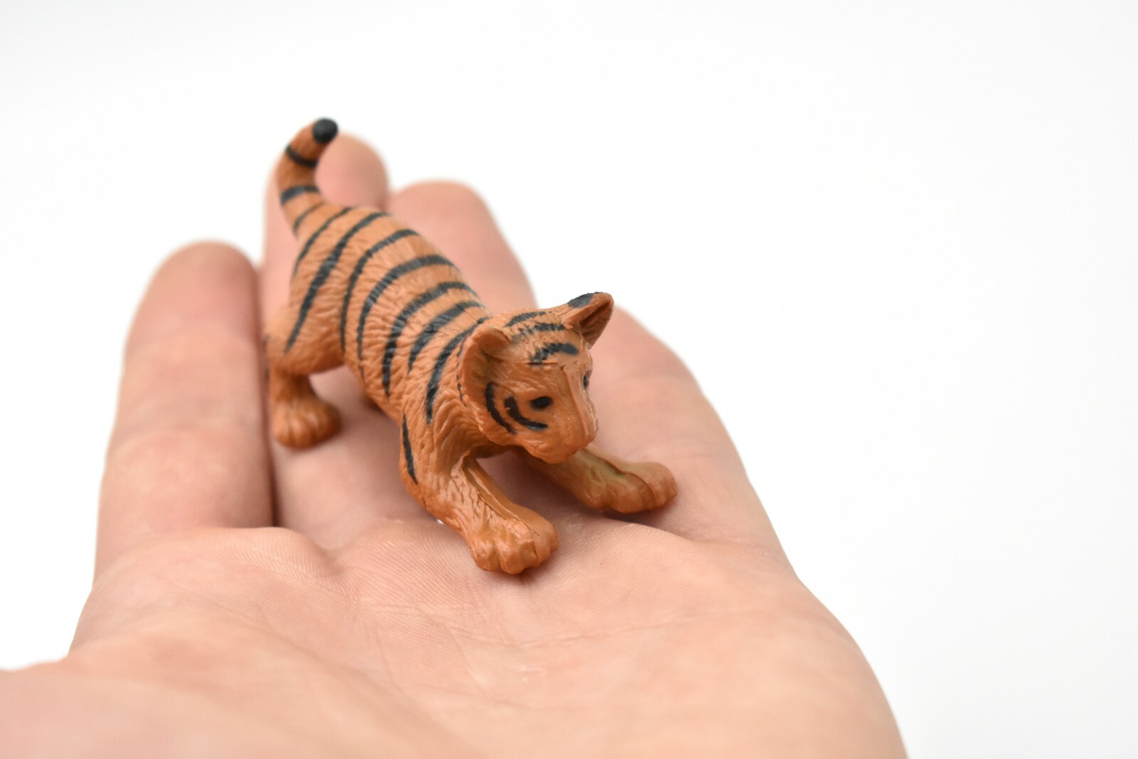 Tiger Cub, Playing Baby Cute Toy Plastic Model 2 1/2″ F240B206