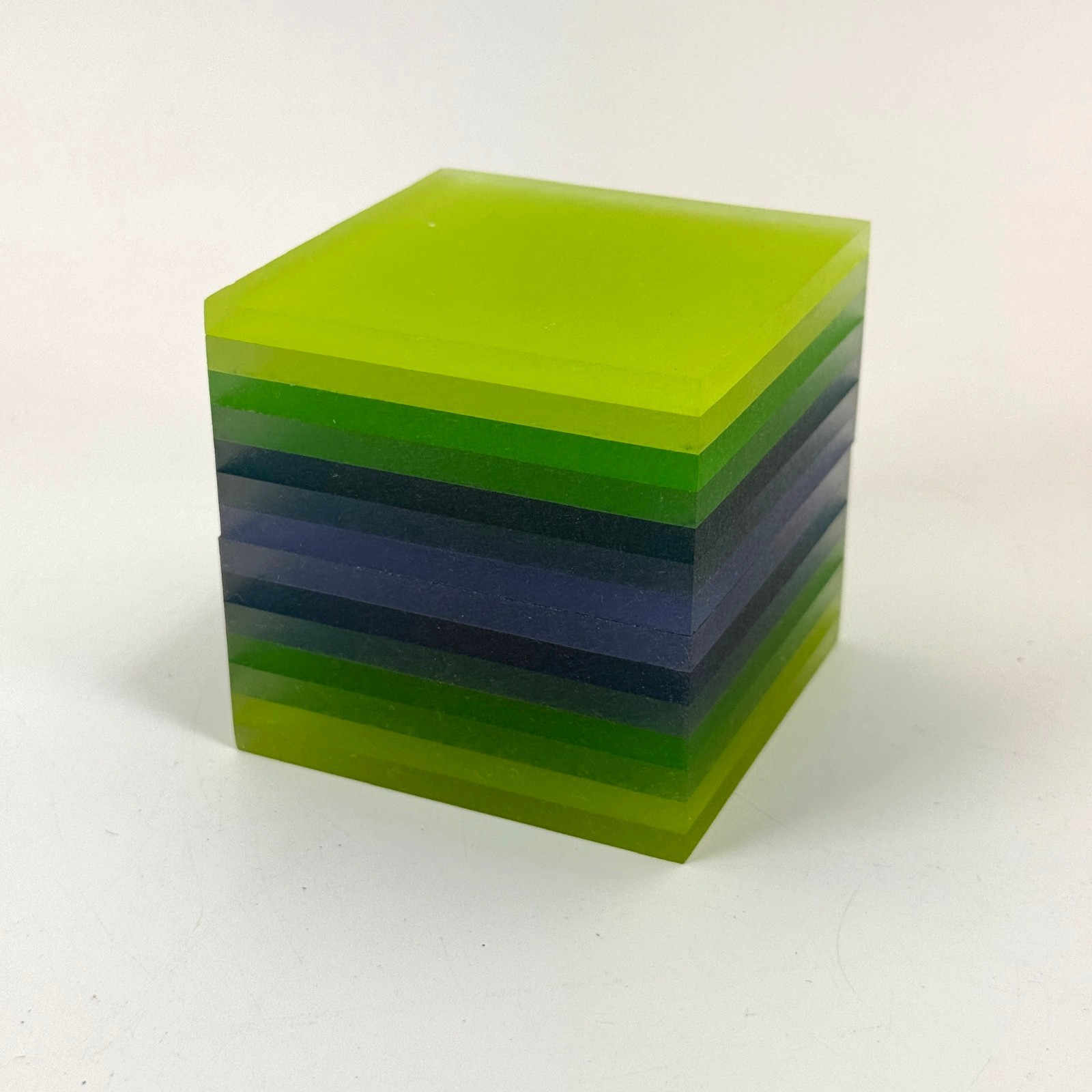 Vintage MoMA Museum of Modern Art Mary Boone Wellington Luminia Lightblocks 2001