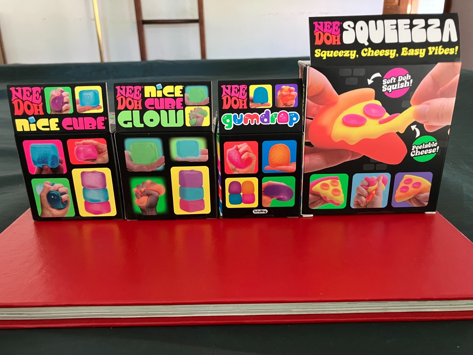 Authentic NeeDoh 4 Lot Nice Cube Pink Glow Green Gumdrop Blue Squeeza Yellow