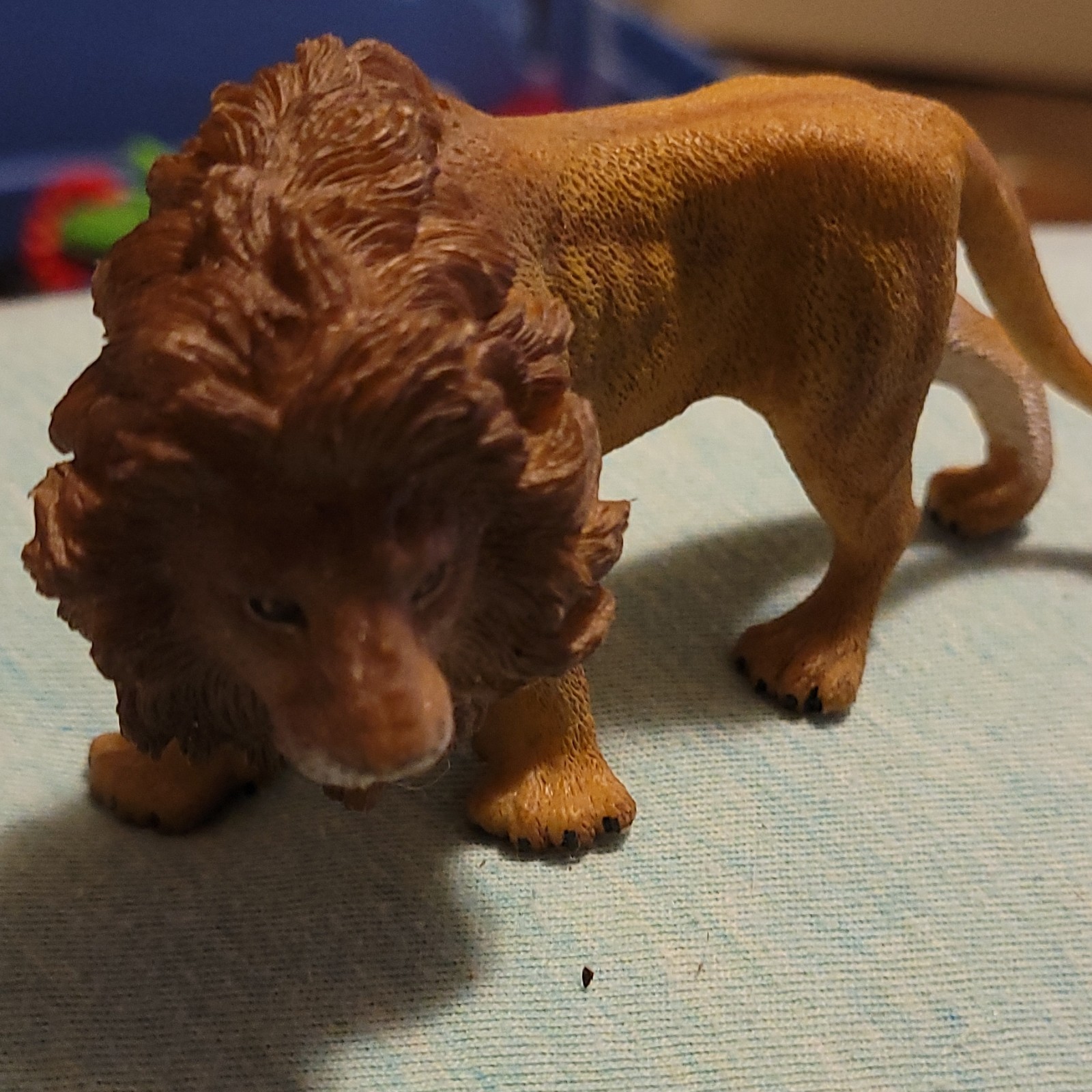 Brown Plastic Lion Educational Toy Figure Ages 4-7 8-11 Years