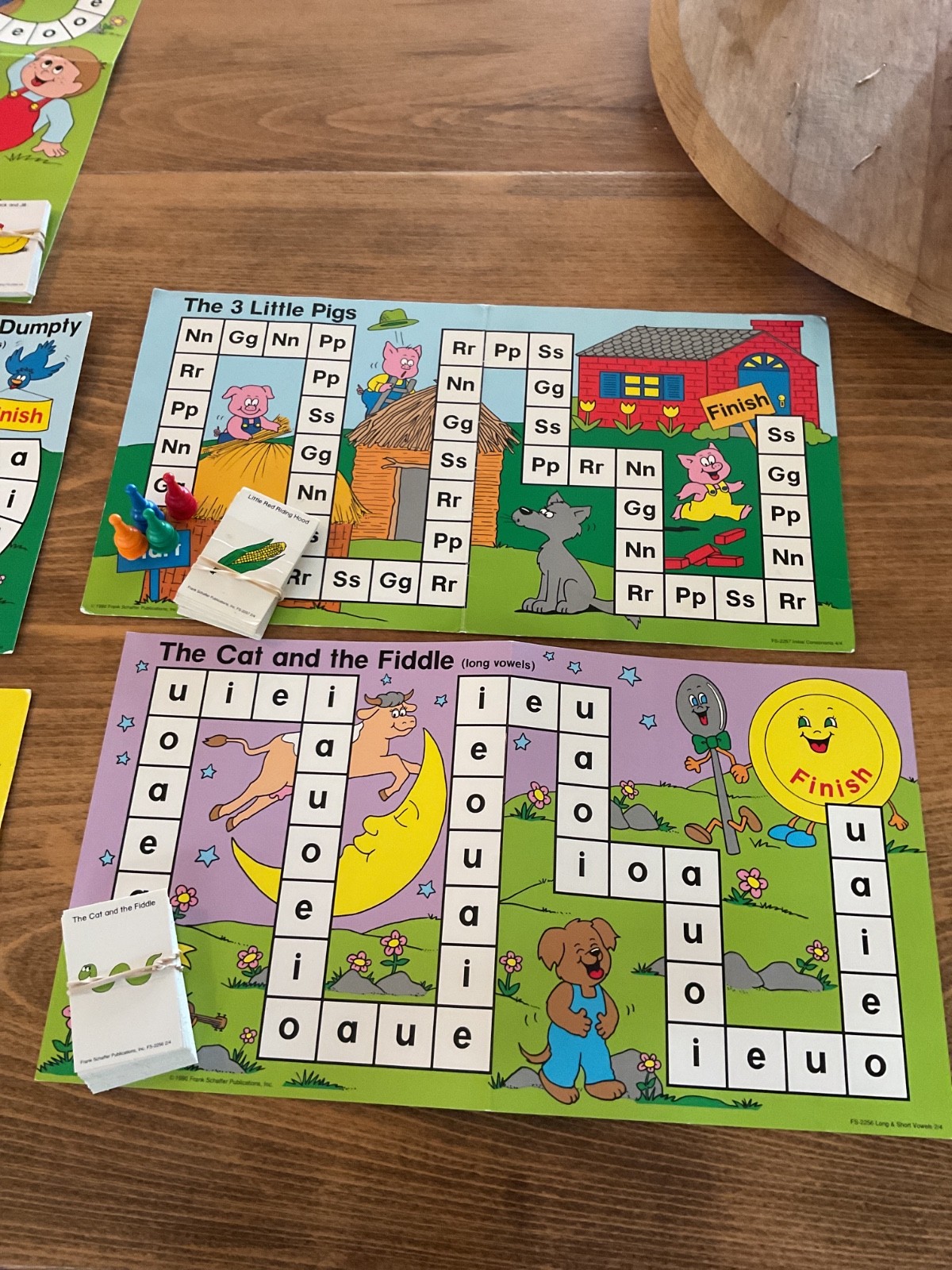 Frank Schaffer Folder Phonics/Phonemic Awareness Games Set of 5 EUC
