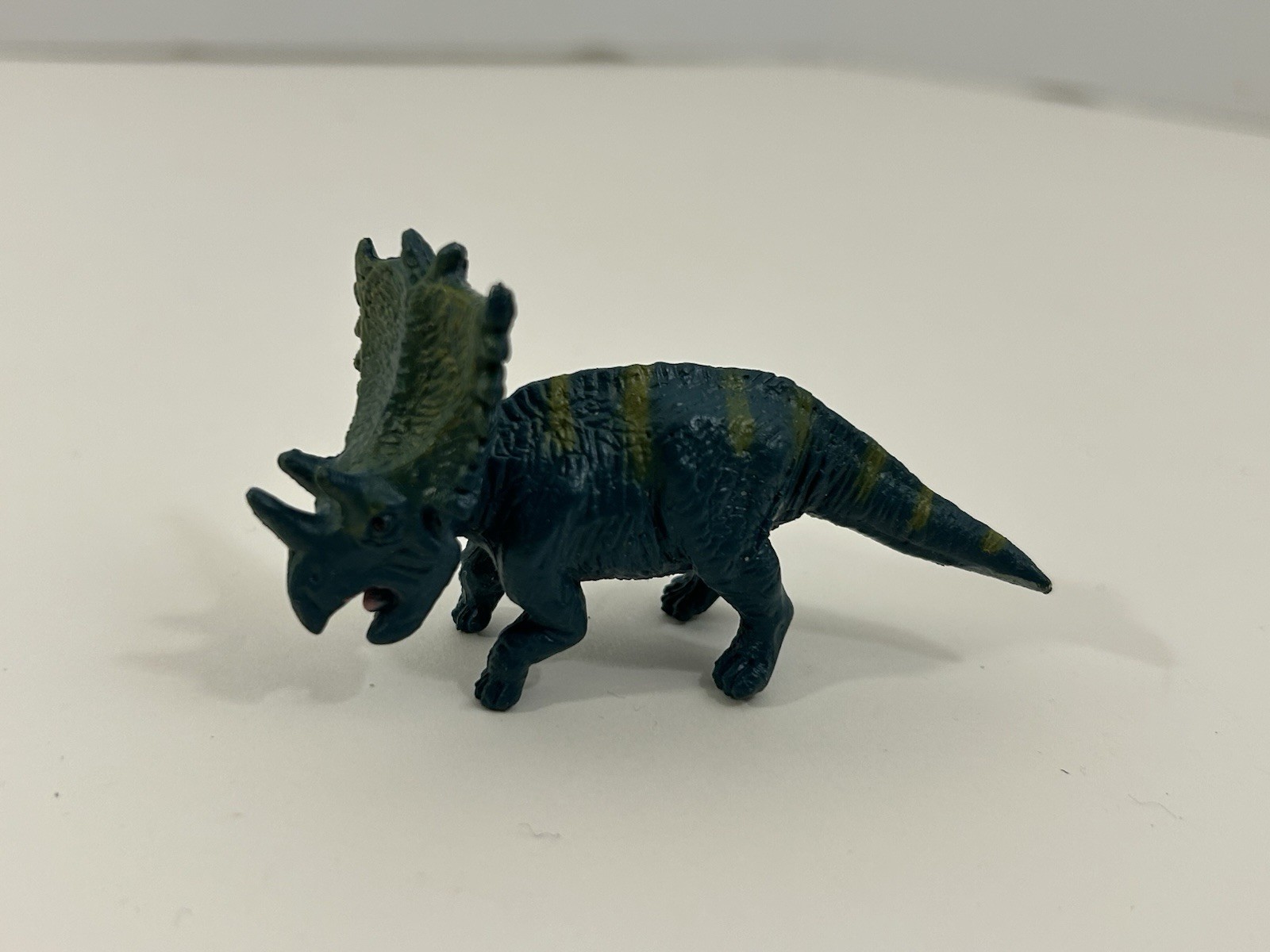 Safari Ltd. Lot of Dinosaur Toob 3″ Figures Lot of 10