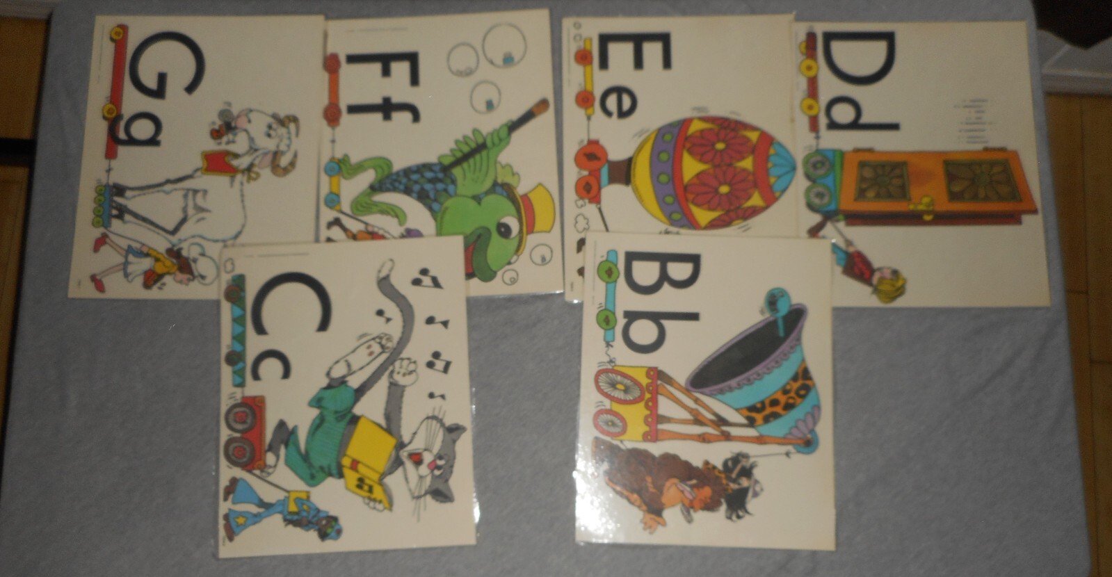 Vintage 1977 Milton Bradley Alphabet Poster Cards Electric Company Set USA MADE