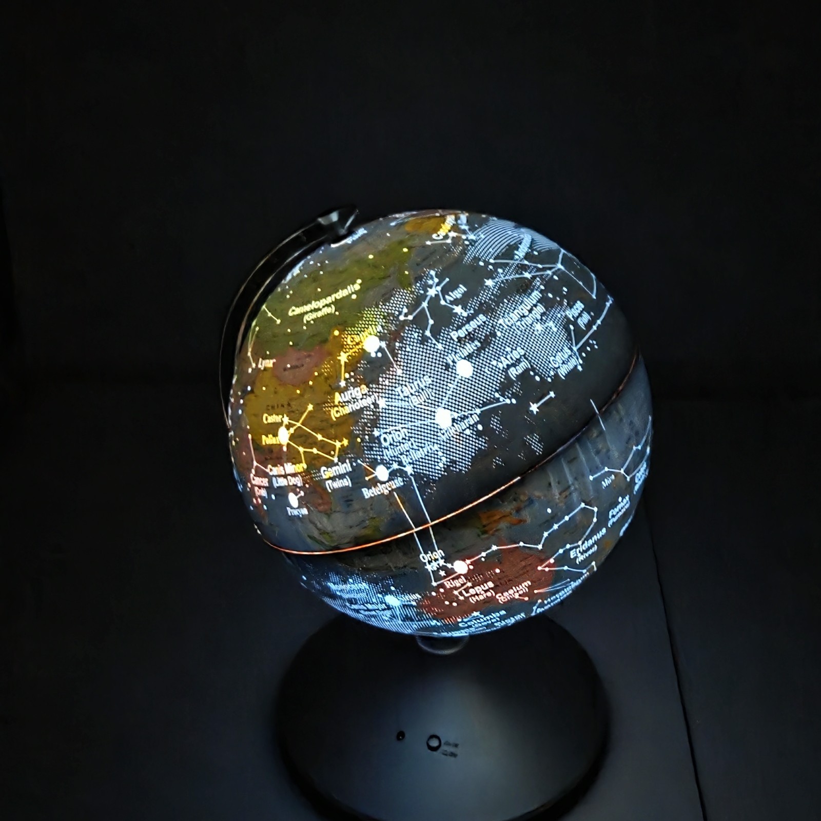 2-in-1 Earth and Constellation Globe Brainstorm Toys Educational Light Up