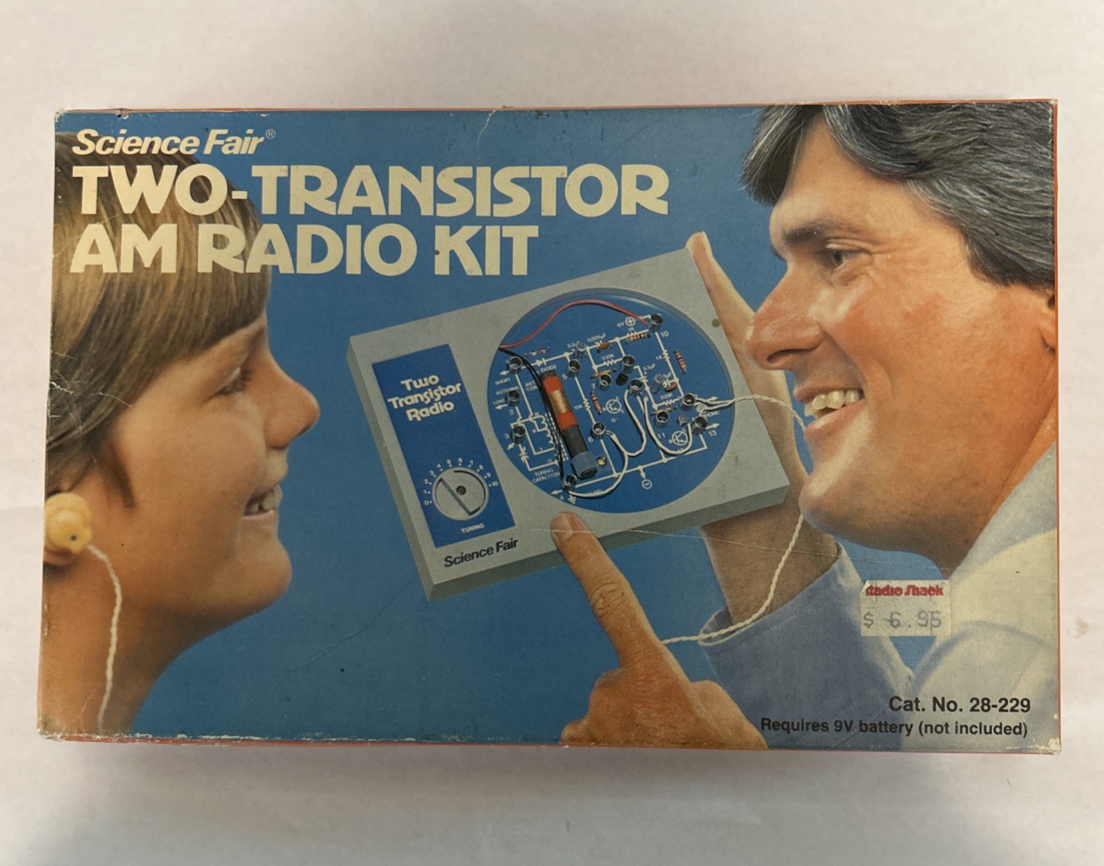Vintage Science Fair Two-Transistor AM Radio Kit 28-229 Radio Shack NOS