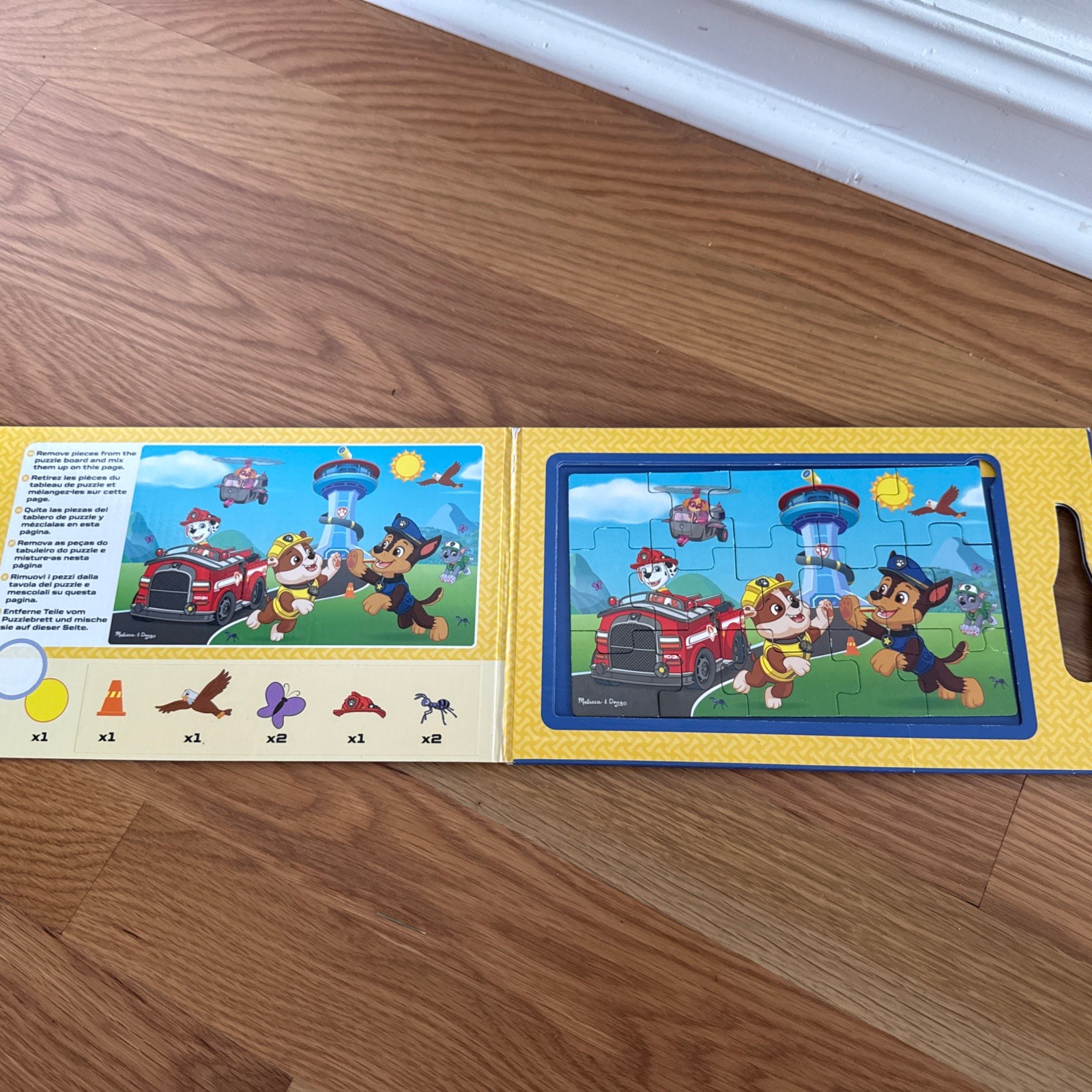 Paw Patrol Magnetic Jigsaw Puzzle Book by Melissa & Doug 3+ (2 puzzles)