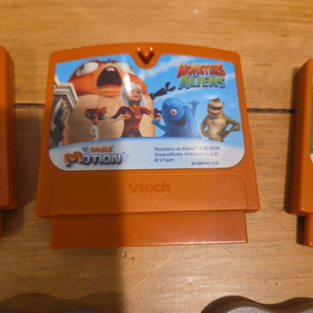 V-TEK V-Smile V Motion Game Lot 9 Games 4 NEW 5 Pre-owned TESTED
