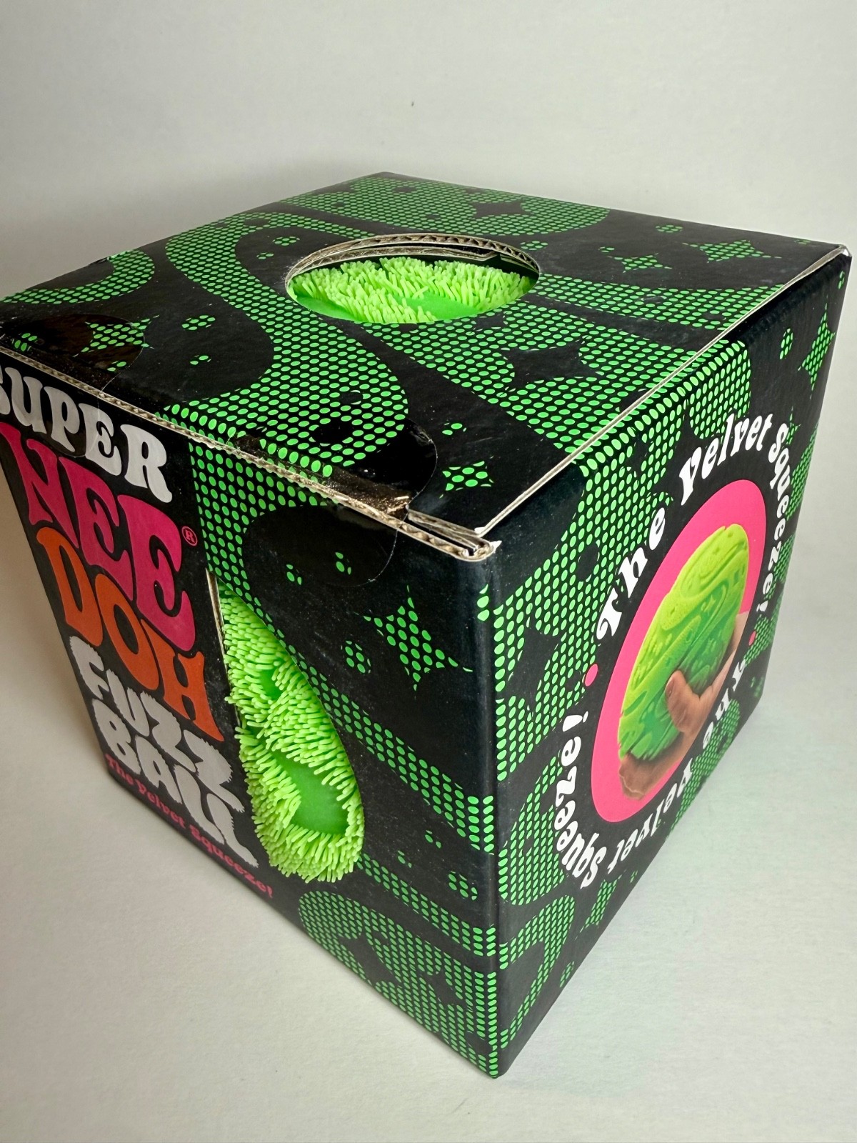 NeeDoh SUPER FUZZ Ball Green XL Giant Fuzzy Squishy Stress Toy 🔥 100% AUTHENTIC