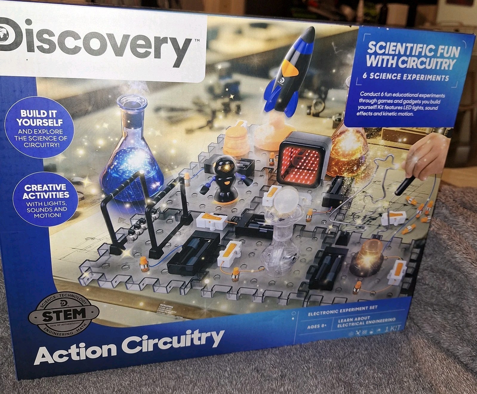 Discovery 6 Action Circuitry Electronic Experiment STEM Set Ages 8+ NIB 2024