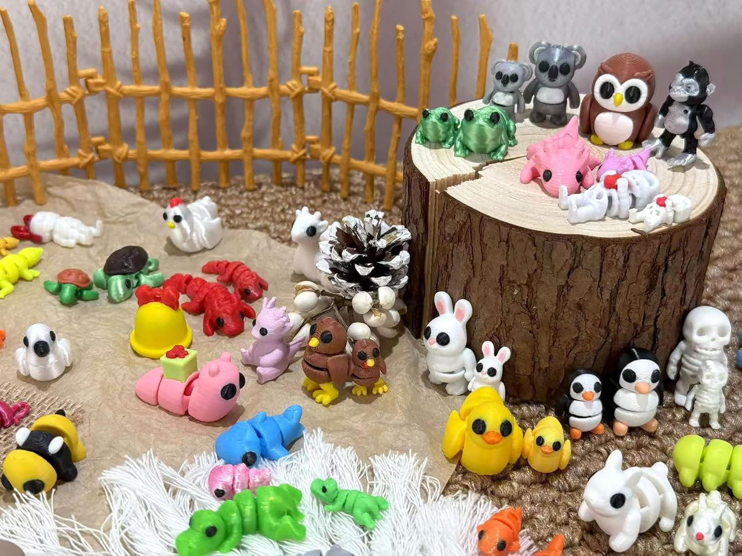 102 Pcs Mini Random 3D Printed Animal Figurines Set, Flexible Articulated Fidget