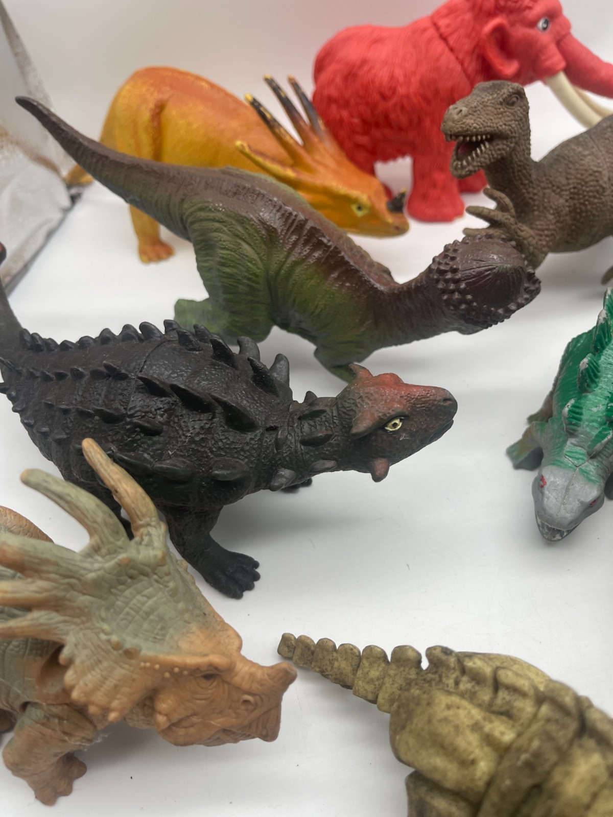 Dinosaur Mixed Toy Lot Miniature Plastic Figures 4″ – 9″ Lot of 20 Free Shipping