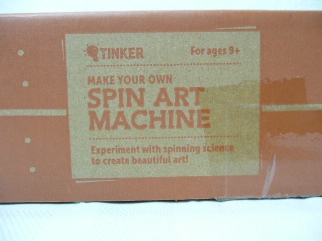 Kiwi Co Tinker Crate Make Your Own Spin Art Machine New Open Box Ages 9+