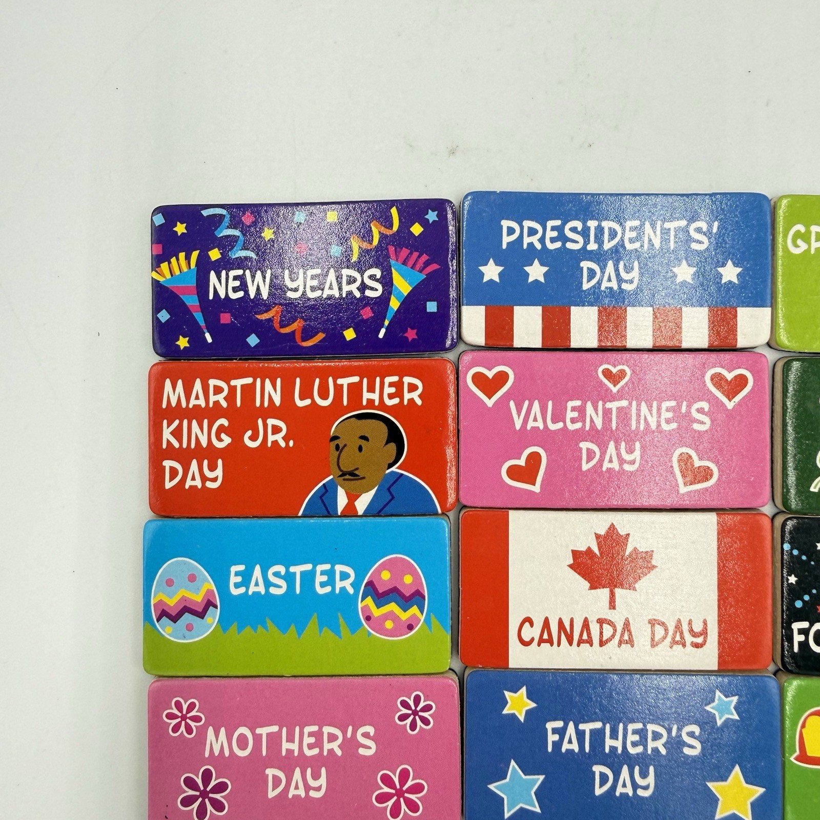 Melissa & Doug Magnetic Daily Monthly Calendar Holiday Replacement Pieces 19 pcs