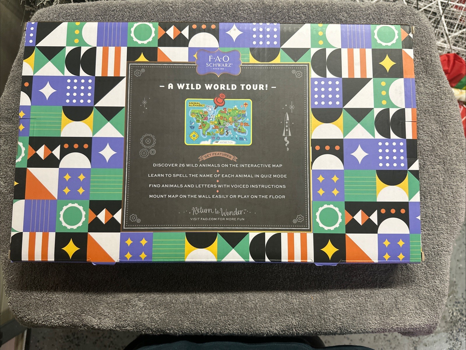FAO Schwarz World of Animals Interactive Map Easy Wall Mount