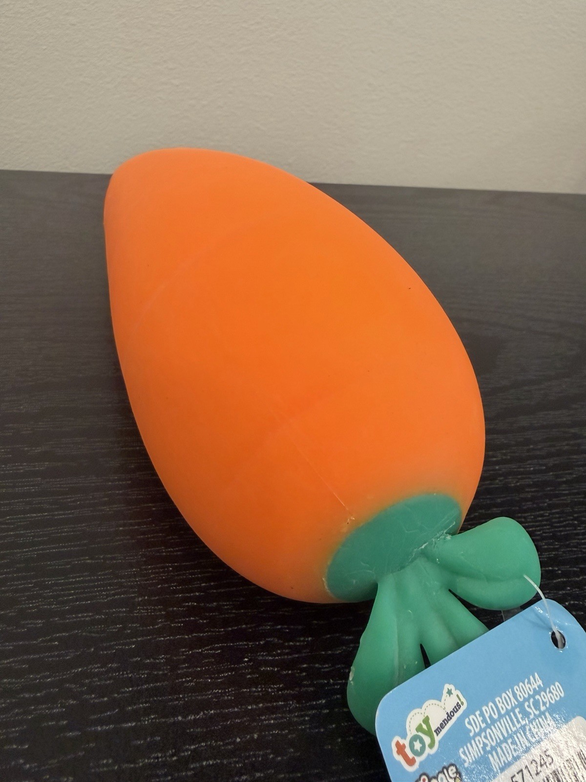 New Viral Sunny Days Toy Mendous Jumbo Squeeezy Carrott Toy Sensory Relief