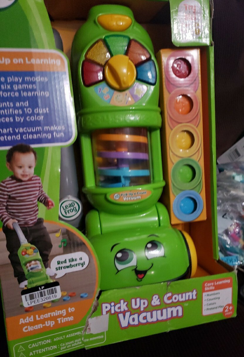 LeapFrog Pick Up and Count Vacuum Green Core Learning Skills Ages 2+ NEW