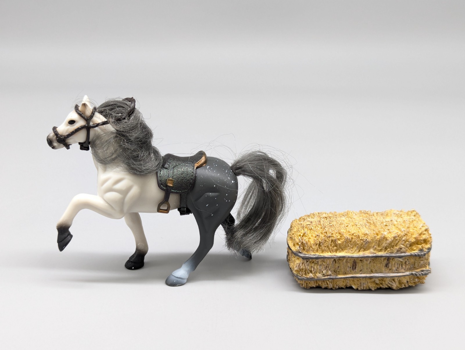 Vintage Kid Core Gray White Horse and Saddle Haybale 4″ Kids Toy Pretend Play